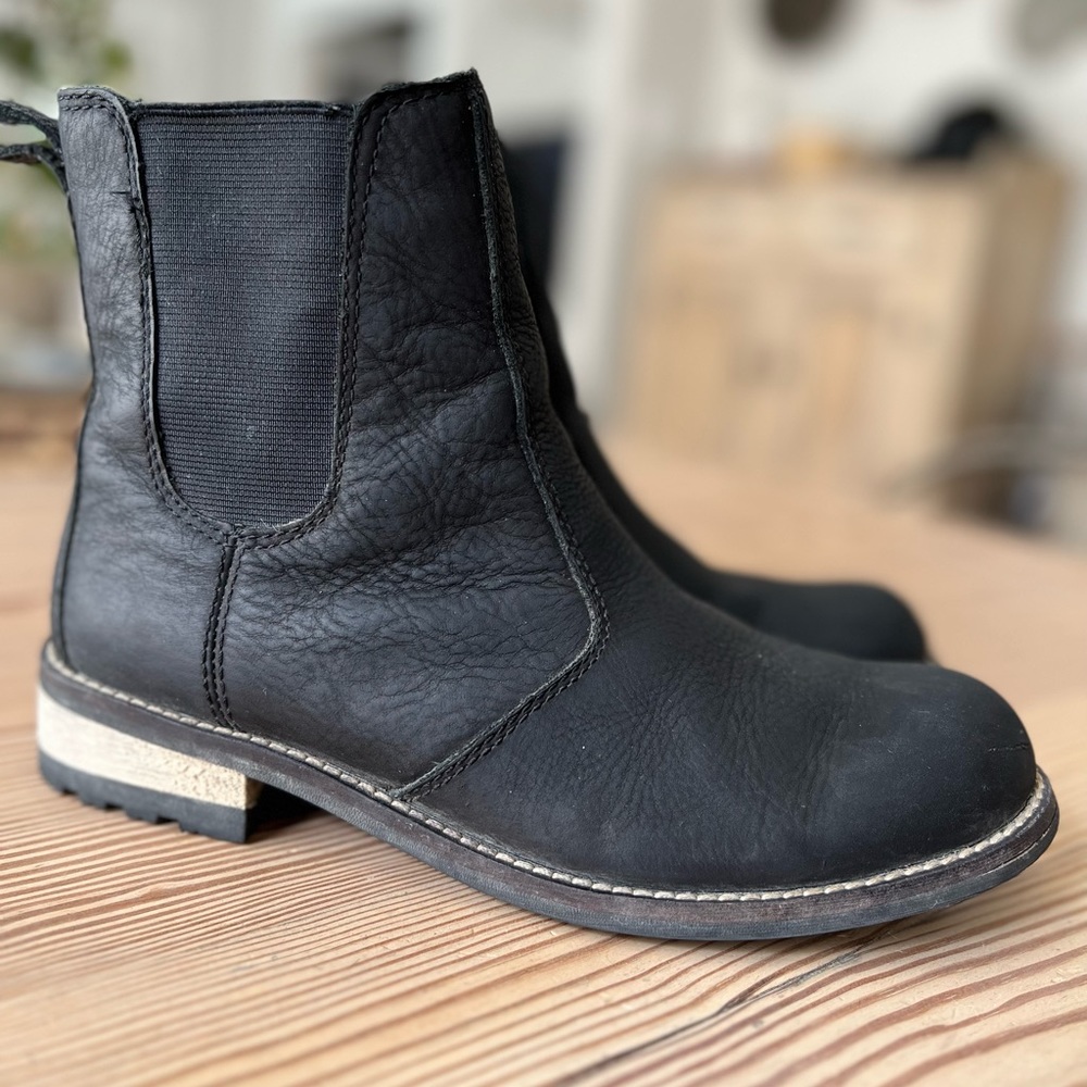 Kodiak Alma Water-Resistant Chelsea Boot